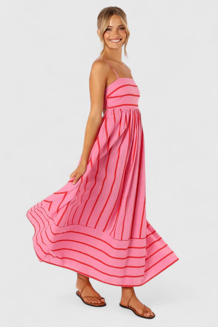 Ilyanthe | Tyylikäs Maxi Mekko